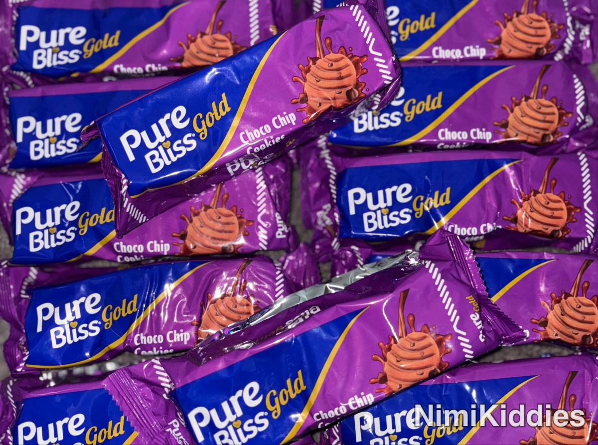 Pure Bliss Gold Choco Chip Cookies (85g).