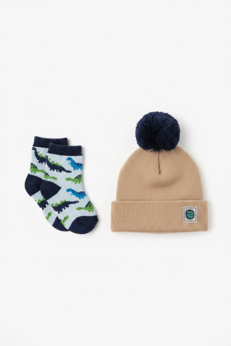 Little Alpaca Gorro & Medias Hat & Socks