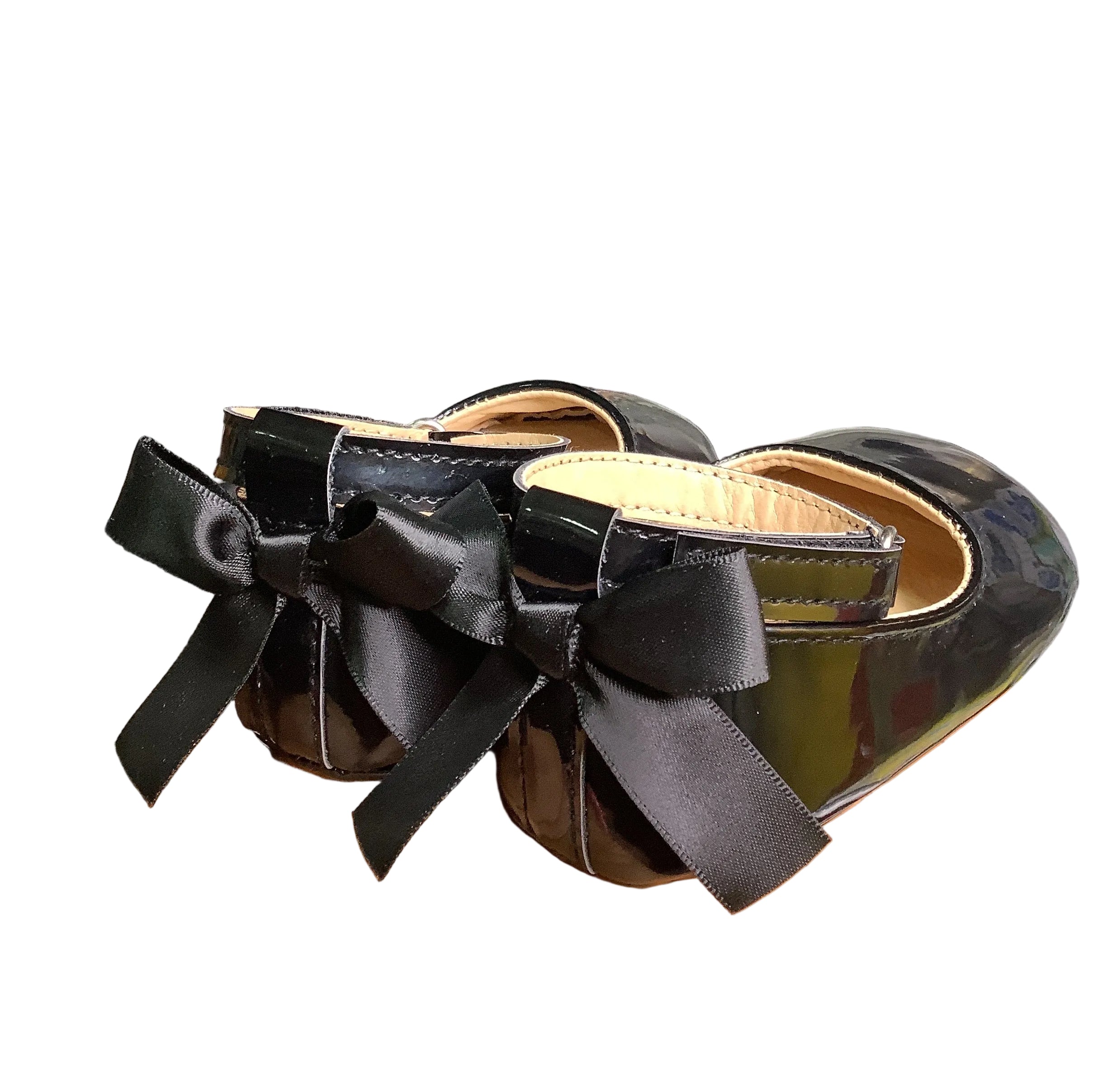 Baby/Toddler Girls Shoe with back bow tie