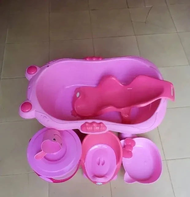 Happy Baby Baby Bath