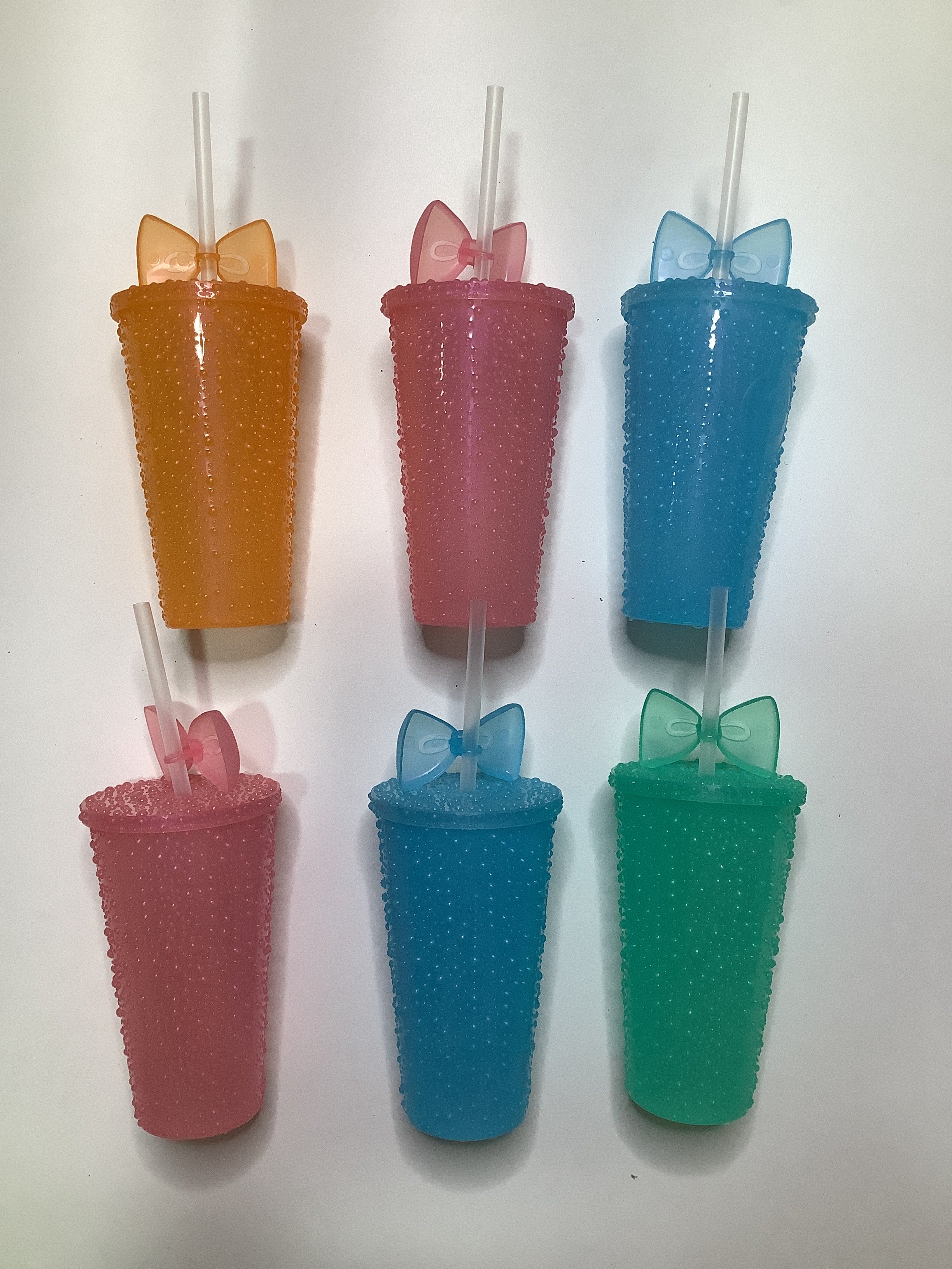 Sippee Cup With Stone Design.