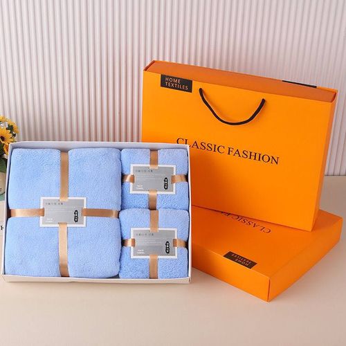 CLASSIC FASHION HOME TEXTILES TOWEL SET.
