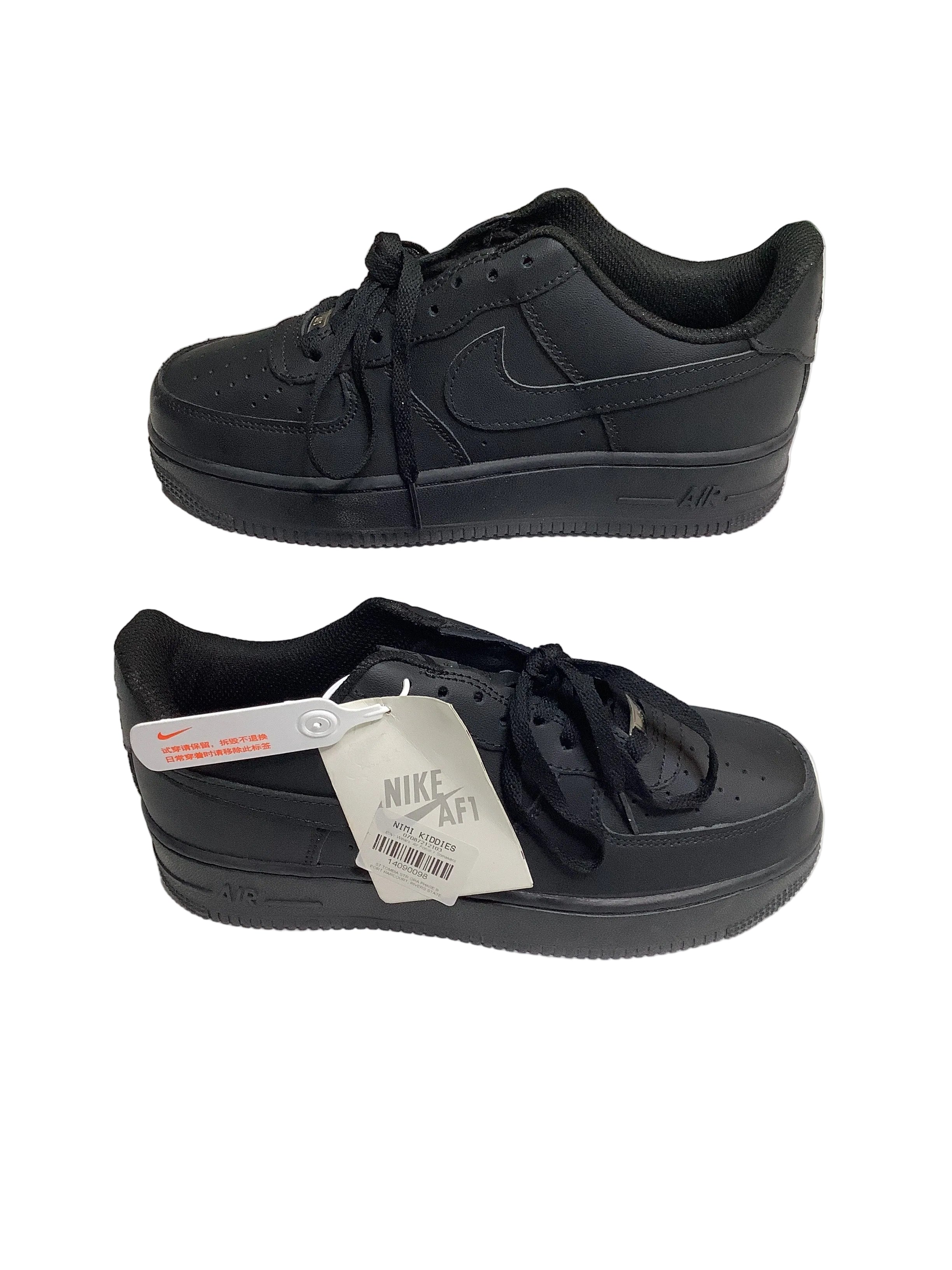 Nike Air AF1 (Air Force 1) Black Sneakers (Canvas).